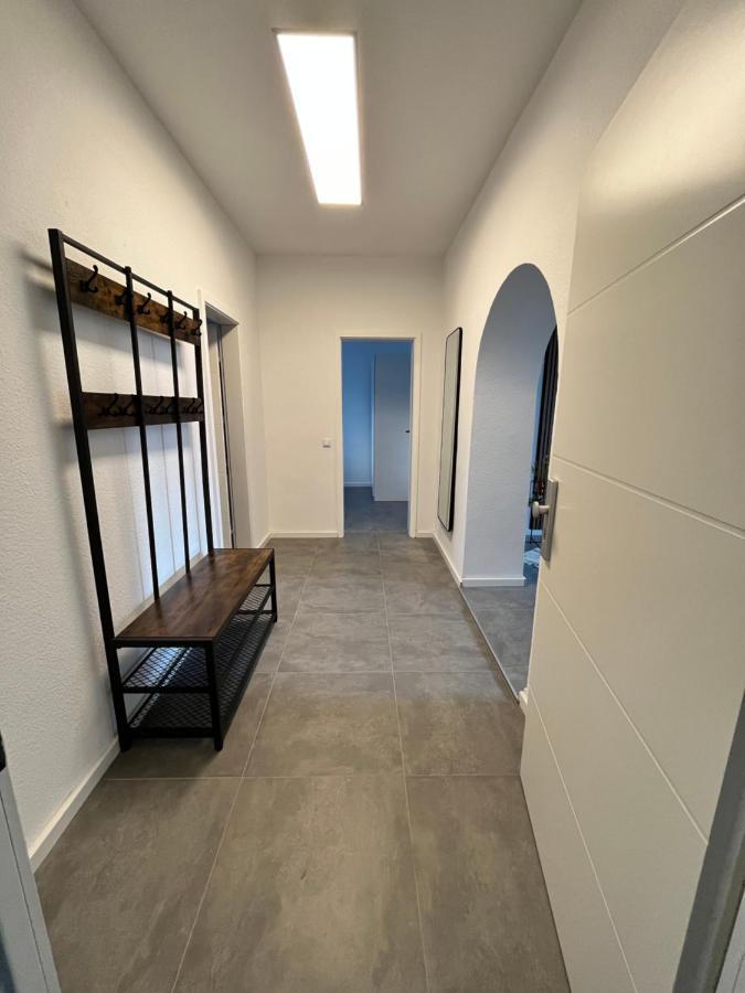 Appartment Florida Naehe Duesseldorf, Messe, Hbf, City, Wifi, Helios Hospital Krefeld Esterno foto